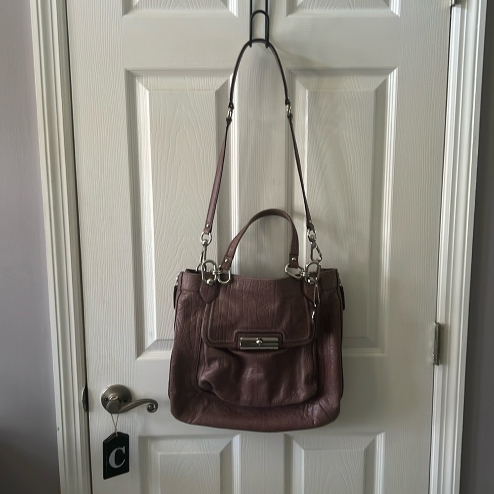 Rare Coach Store Bag. Leather Purple/Mauve Like New Condition